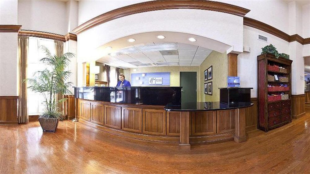 Holiday Inn Express Hotel & Suites Conover - Hickory Area By Ihg Exteriör bild
