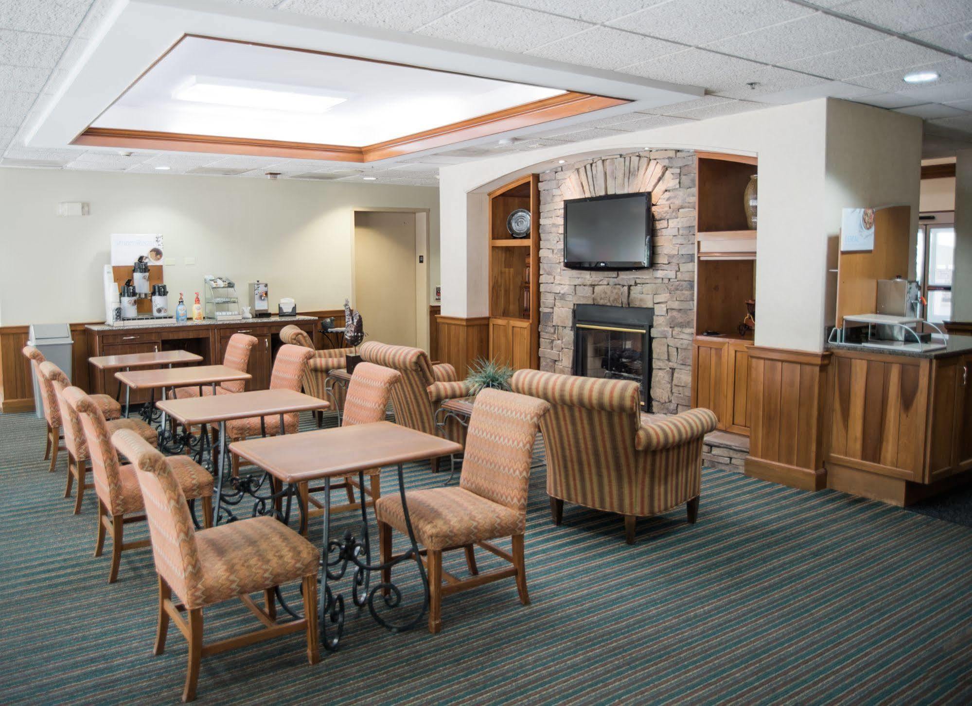 Holiday Inn Express Hotel & Suites Conover - Hickory Area By Ihg Exteriör bild